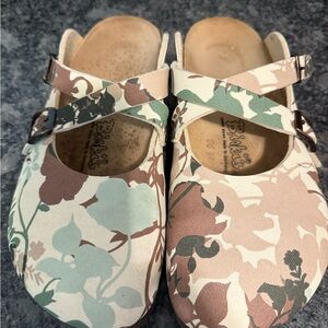 Birkenstock Floral Mules in Cream and Green